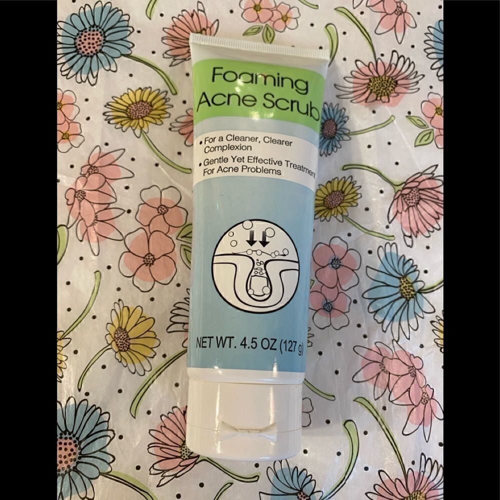 Women 💥Foaming Gentle Acne Scrubs 1 Tubing for a cleaner complexion  4.5OZ🎊🎉